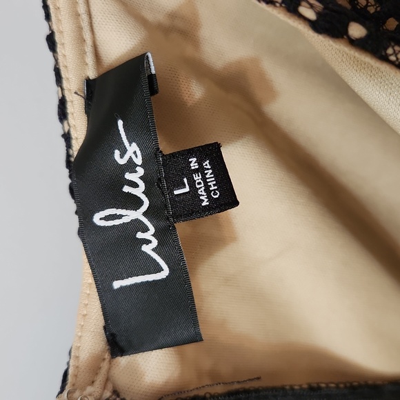 Lulu’s nude w/ black lace cocktail dress - Picture 5 of 6